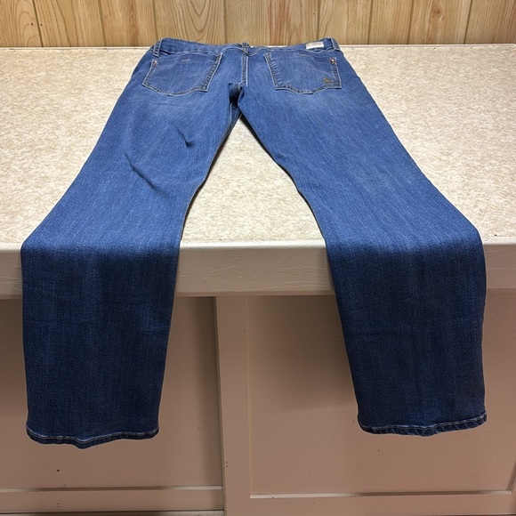 Seven7 Classic Blue Women's Jeans. Boot Cut - Picture 6 of 6